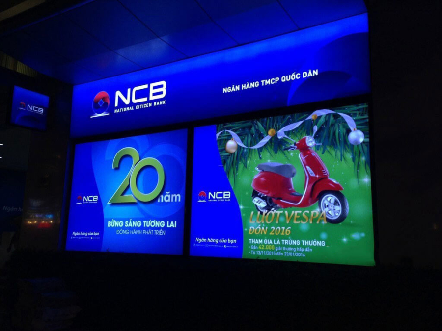 THI CÔNG HỘP ĐÈN QUẢNG CÁO - NCB BANK