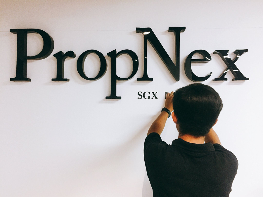 CHỮ NỔI MICA VĂN PHÒNG - PROPNEX VIETNAM