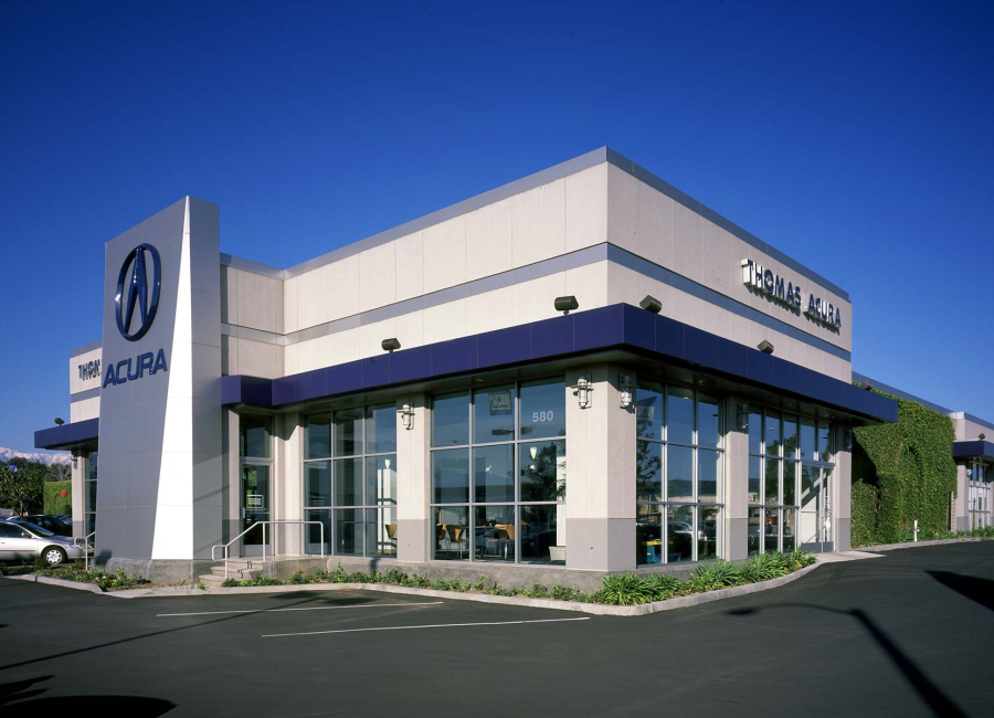 THI CÔNG MẶT DỰNG ALU SHOWROOM ACURA