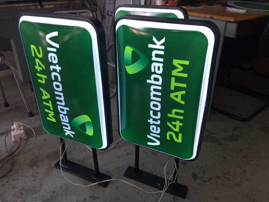 HỘP ĐÈN HÚT NỔI NGÂN HÀNG VIETCOMBANK