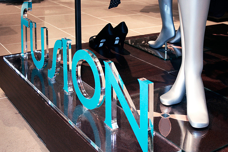 CHỮ NỔI MICA CỬA HÀNG THỜI TRANG - FUSION