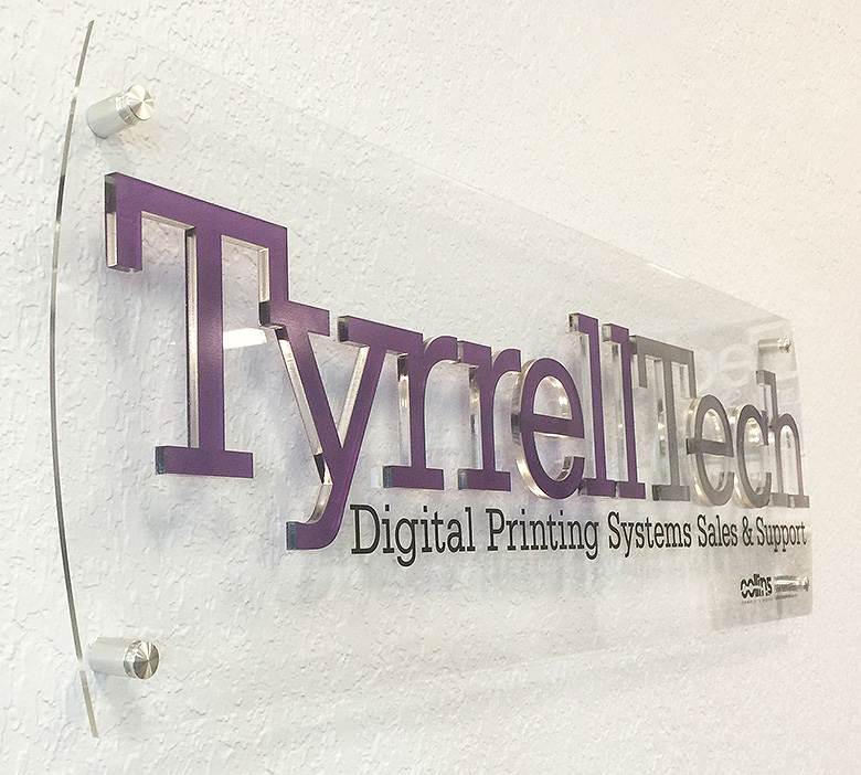 CHỮ NỔI MICA TRONG - TYRRELL TECH