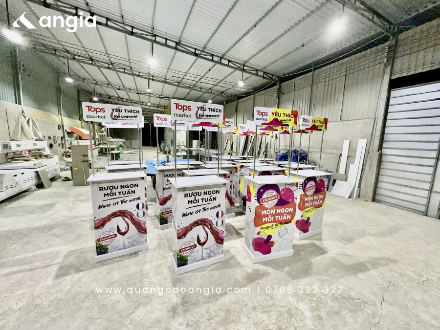 SẢN XUẤT BOOTH SAMPLING HỆ THỐNG SIÊU THỊ TOPS MARKET