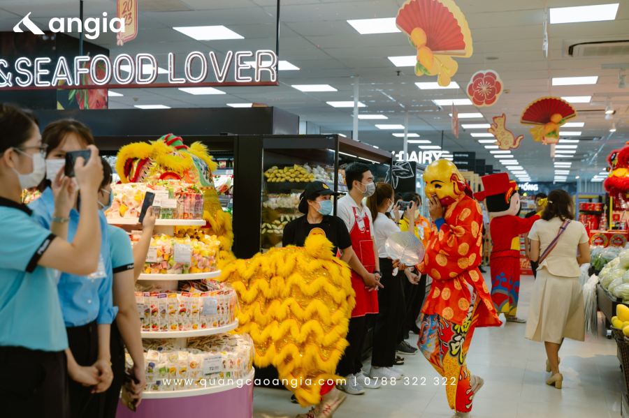 TỔ CHỨC LỄ KHAI TRƯƠNG SIÊU THỊ TOPS MARKET CẦN THƠ